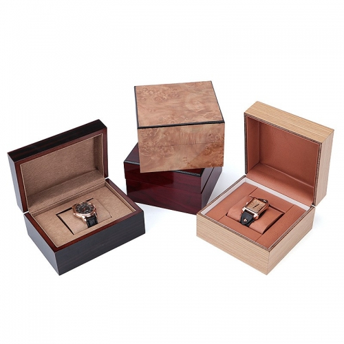 Футляр для часов из дерева_0 500545 735.90 ₽
