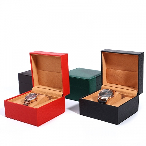 Футляр для часов из искусственной кожи, 11*5*11*7,5 см_3 500455 209.30 ₽