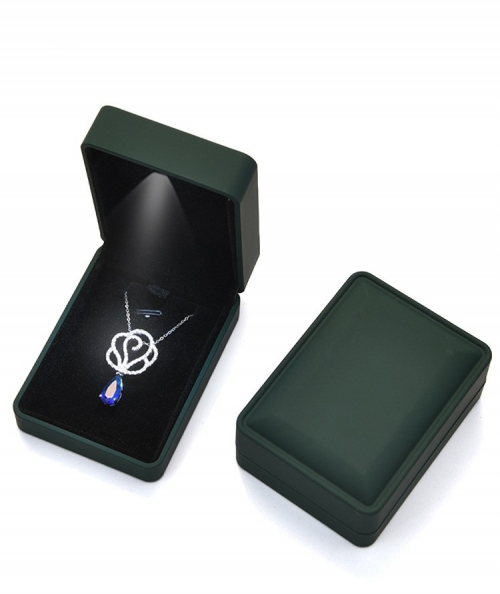 Футляр с подсветкой для колец и подвесок_6 499729 0.00 ₽