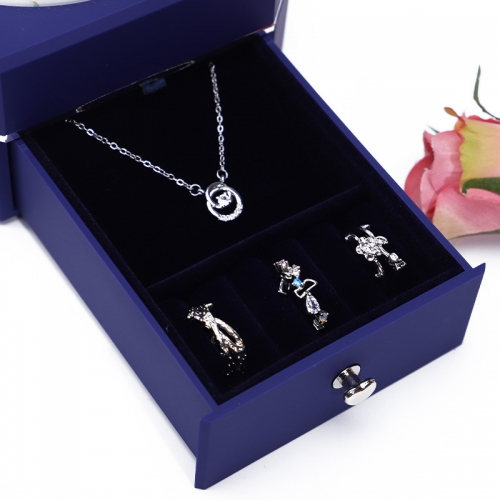 Подарочная коробка с хрустальным шаром, 11,5*11,5*10 см_5 500172 1 813.90 ₽