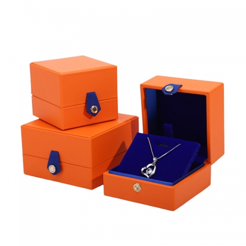 Стильный футляр для украшений (возможно с вашим логотипом)_3 503848 273.48 ₽