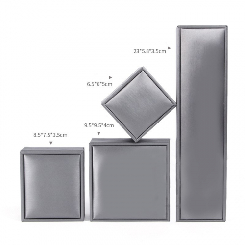 Футляр из искусственной кожи для украшений_4 502333 66.97 ₽