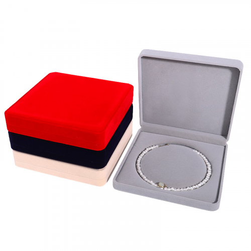 Футляр для жемчужного ожерелья, 19*19*4 см_3 502511 348.83 ₽