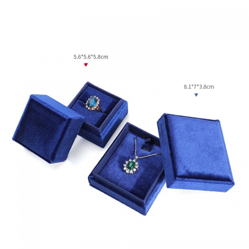 Подарочный футляр для украшений (возможно с вашим логотипом)_5 503605 133.95 ₽