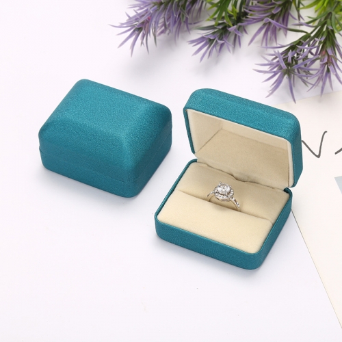 Бирюзовый футляр из кожи_2 499587 0.00 ₽