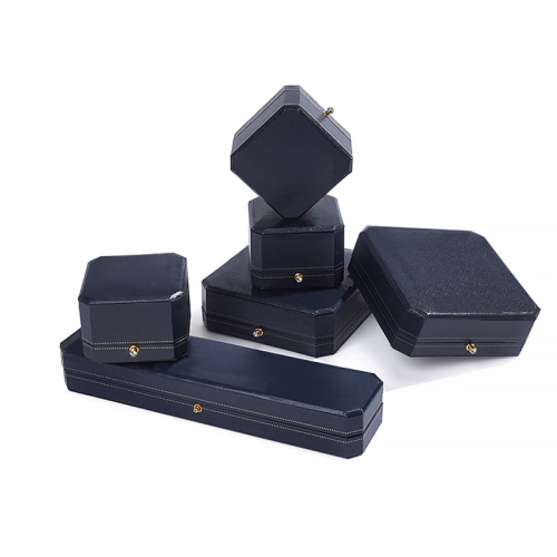 Футляр для ювелирных украшений_5 500128 291.85 ₽